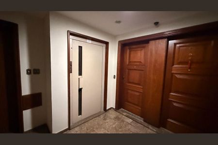 Apartamento à venda com 3 quartos, 123m² em Icaraí, Niterói