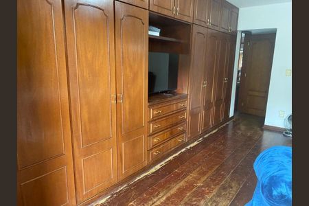 Casa à venda com 390m², 4 quartos e 4 vagasFoto 12