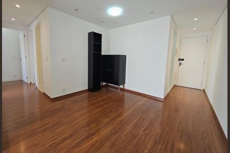 Apartamento à venda com 72m², 3 quartos e 2 vagasFoto 02