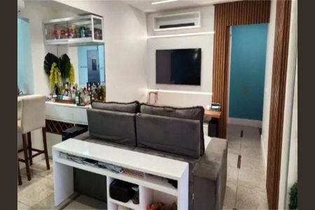 Apartamento à venda com 45m², 3 quartos e 3 vagas