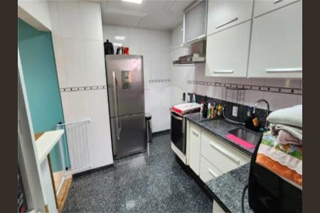 Apartamento à venda com 45m², 3 quartos e 3 vagas