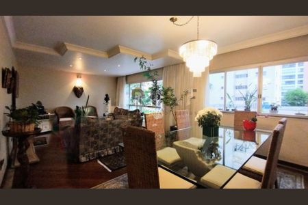 Apartamento à venda com 3 quartos, 123m² em Campo Belo, São Paulo