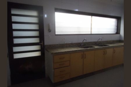 Casa à venda com 4 quartos, 400m² em Vila Formosa, São Paulo