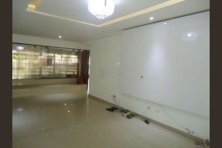 Casa à venda com 4 quartos, 400m² em Vila Formosa, São Paulo