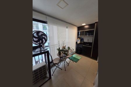 Apartamento à venda com 2 quartos, 63m² em Alphaville Empresarial, Barueri