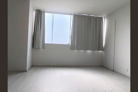 Apartamento à venda com 3 quartos, 175m² em Vila Paris, Belo Horizonte