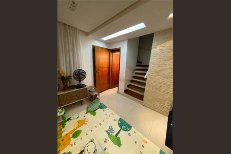 Casa à venda com 3 quartos, 75m² em Jardim Ubirajara, São Paulo