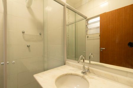 Apartamento para alugar com 38m², 2 quartos e 1 vagaBanheiro 