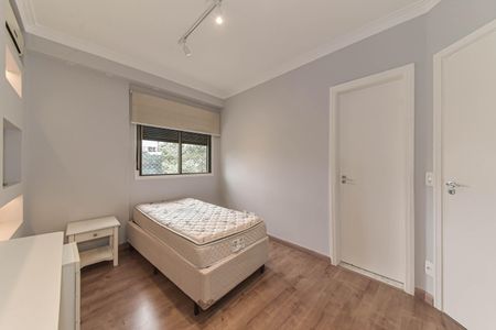 Apartamento à venda com 198m², 3 quartos e 3 vagasSuite 2
