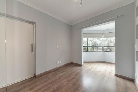 Apartamento à venda com 198m², 3 quartos e 3 vagasSuite 3