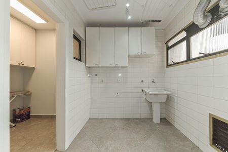 Apartamento à venda com 198m², 3 quartos e 3 vagasArea de Serviço