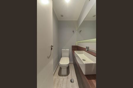 Apartamento à venda com 198m², 3 quartos e 3 vagasLavabo