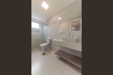 Apartamento à venda com 198m², 3 quartos e 3 vagasBanheiro da Suíte 2