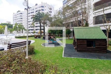 Apartamento à venda com 198m², 3 quartos e 3 vagasArea Comum