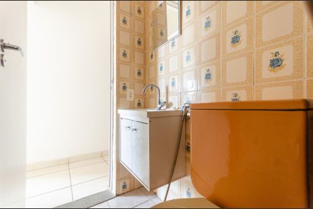 Casa à venda com 90m², 3 quartos e 1 vaga Casa à venda com 90m², 3 quartos e 1 vagaBanheiro