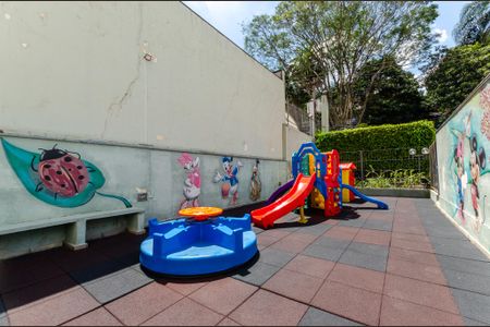 Casa à venda com 90m², 3 quartos e 1 vaga Casa à venda com 90m², 3 quartos e 1 vagaÁrea comum - Playground