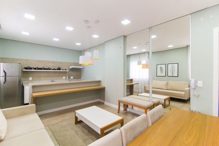 Apartamento à venda com 32m², 2 quartos e sem vagaÁrea comum - Salão de festas