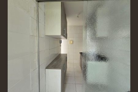 Apartamento para alugar com 45m², 2 quartos e sem vagaCozinha e Área de Serviço