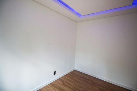 Apartamento para alugar com 59m², 2 quartos e 1 vagaQuarto