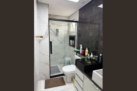 Apartamento à venda com 131m², 3 quartos e 3 vagas Apartamento à venda com 131m², 3 quartos e 3 vagasBanheiro