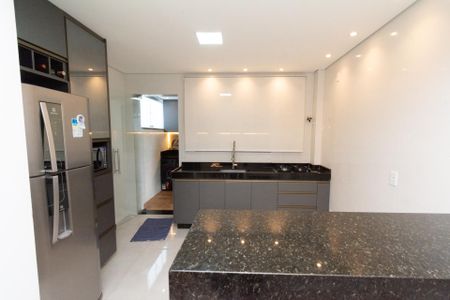 Apartamento à venda com 154m², 3 quartos e 2 vagasCozinha