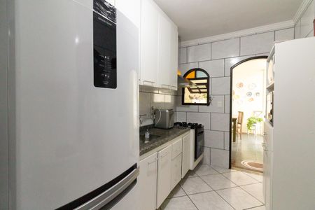 Casa à venda com 130m², 3 quartos e 2 vagasCozinha