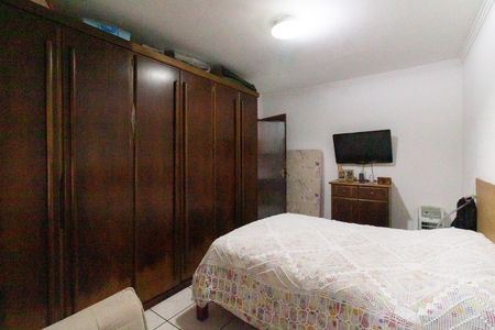 Casa à venda com 130m², 3 quartos e 2 vagasQuarto 3 - Suíte
