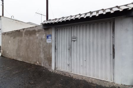 Casa à venda com 130m², 3 quartos e 2 vagasFachada