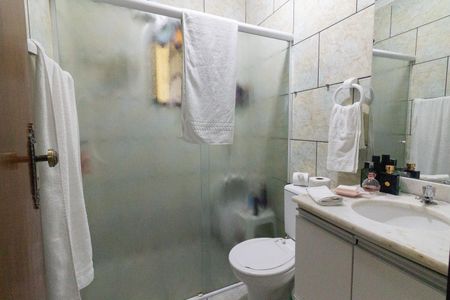 Casa à venda com 130m², 3 quartos e 2 vagasBaneiro da suite