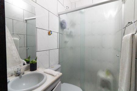 Casa à venda com 130m², 3 quartos e 2 vagasBaneiro da suite