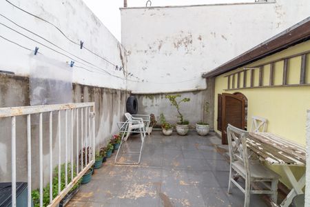 Casa à venda com 130m², 3 quartos e 2 vagasGaragem