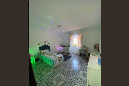 Foto 03 de casa à venda com 2 quartos, 167m² em Jardim Eliane, São Paulo