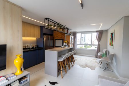 Sala de apartamento à venda com 3 quartos, 86m² em Menino Deus, Porto Alegre