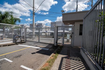 Apartamento para alugar com 45m², 2 quartos e 1 vagaFachada e portaria