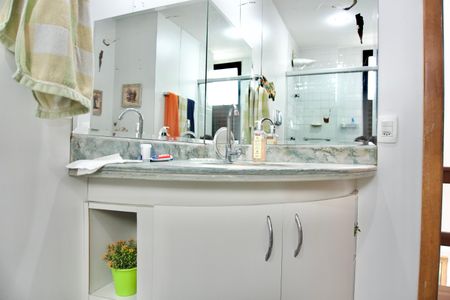 Apartamento à venda com 93m², 2 quartos e sem vaga