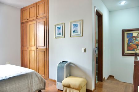 Apartamento à venda com 93m², 2 quartos e sem vaga