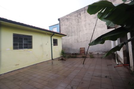 Casa para alugar com 210m², 2 quartos e 4 vagasQuintal