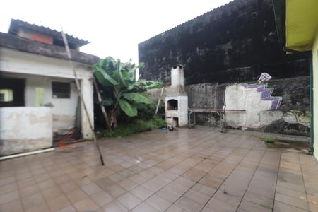 Casa para alugar com 210m², 2 quartos e 4 vagasQuintal