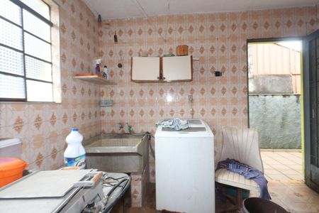 Casa para alugar com 210m², 2 quartos e 4 vagasLavanderia