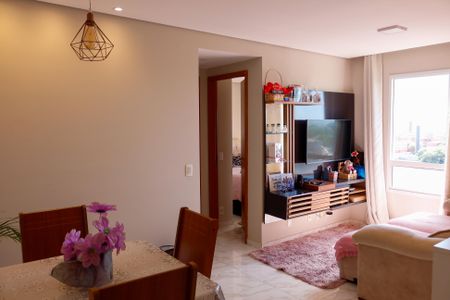 sala de apartamento à venda com 2 quartos, 44m² em Jardim Boa Vista (zona Oeste), Osasco