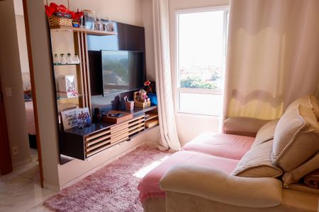 sala de apartamento à venda com 2 quartos, 44m² em Jardim Boa Vista (zona Oeste), Osasco