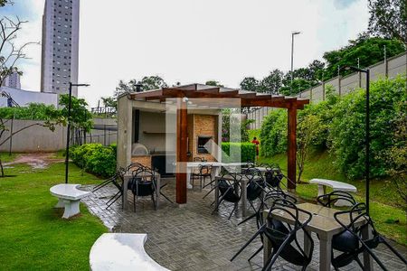 Apartamento para alugar com 44m², 2 quartos e 1 vagaÁrea comum - Churrasqueira