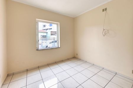 Casa à venda com 273m², 2 quartos e 3 vagas Casa à venda com 273m², 2 quartos e 3 vagasQuarto 2