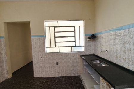 Casa à venda com 273m², 2 quartos e 3 vagas Casa à venda com 273m², 2 quartos e 3 vagasCasa 2 - Cozinha