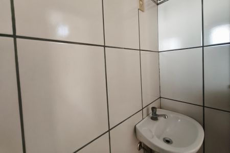 Casa à venda com 273m², 2 quartos e 3 vagasBanheiro Suíte