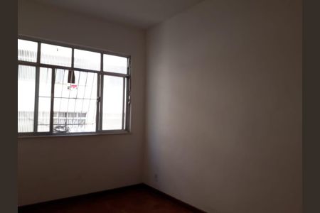 Sala de apartamento para alugar com 1 quarto, 55m² em Centro, Rio de Janeiro