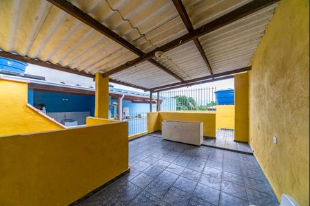 Casa para alugar com 97m², 2 quartos e 2 vagasVaranda 