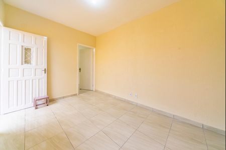 Casa para alugar com 97m², 2 quartos e 2 vagasSala