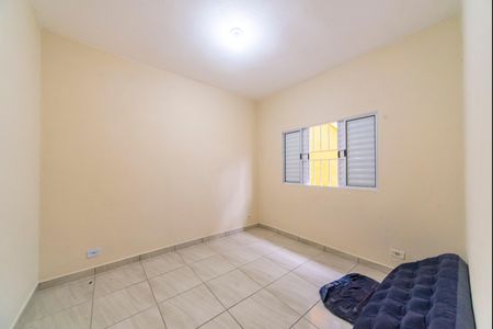 Casa para alugar com 97m², 2 quartos e 2 vagasQuarto 2