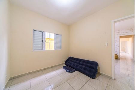 Casa para alugar com 97m², 2 quartos e 2 vagasQuarto 2